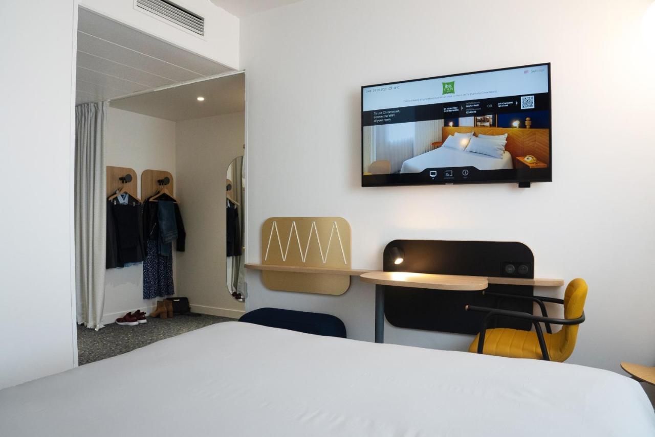 Ibis Styles Paris Романвил Екстериор снимка